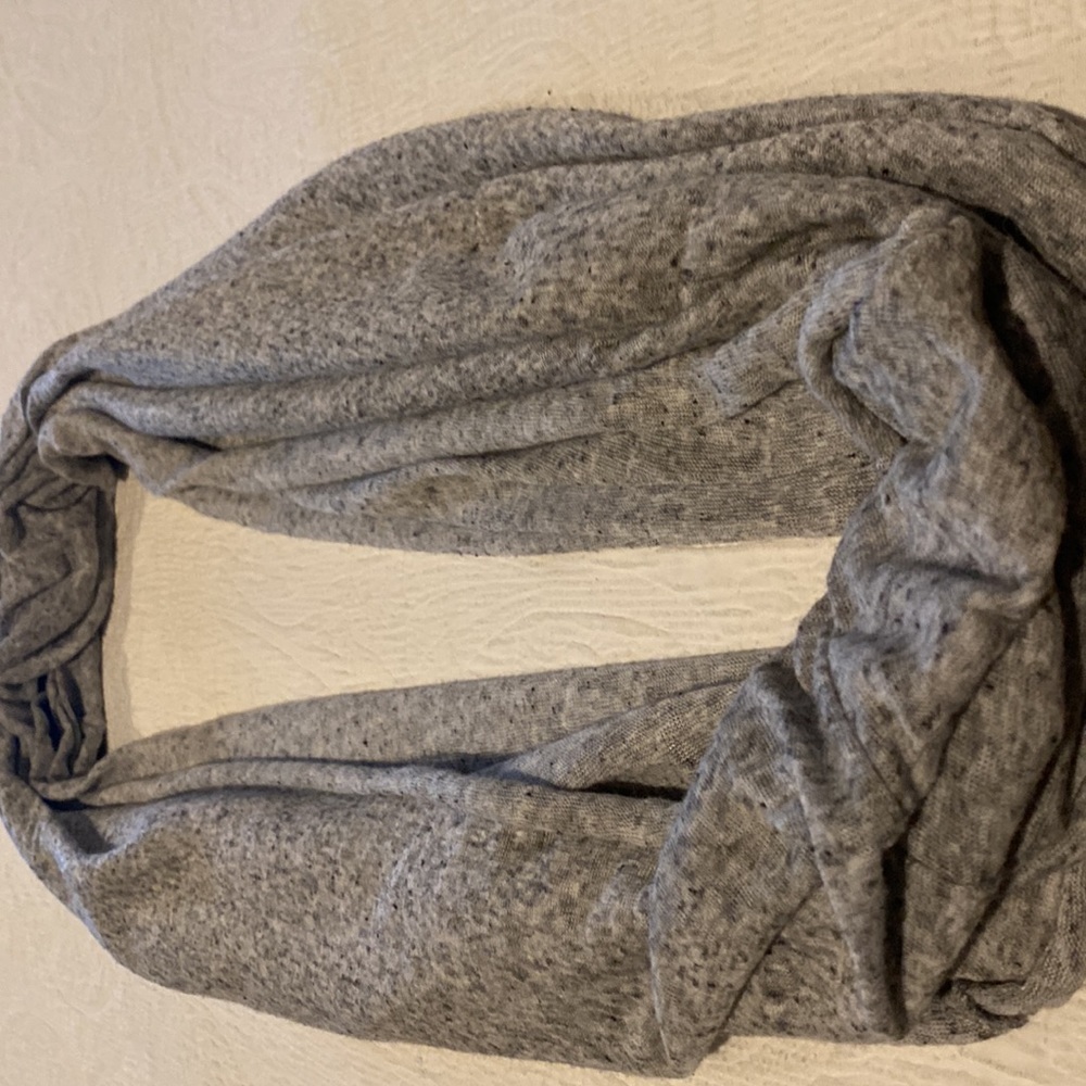 Scarf - Picture 2 of 3